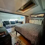 Appartement Rive Tranquille - 4pers - Wifi - Clim - Ile Des Marinas - Histoire De Cles Agde